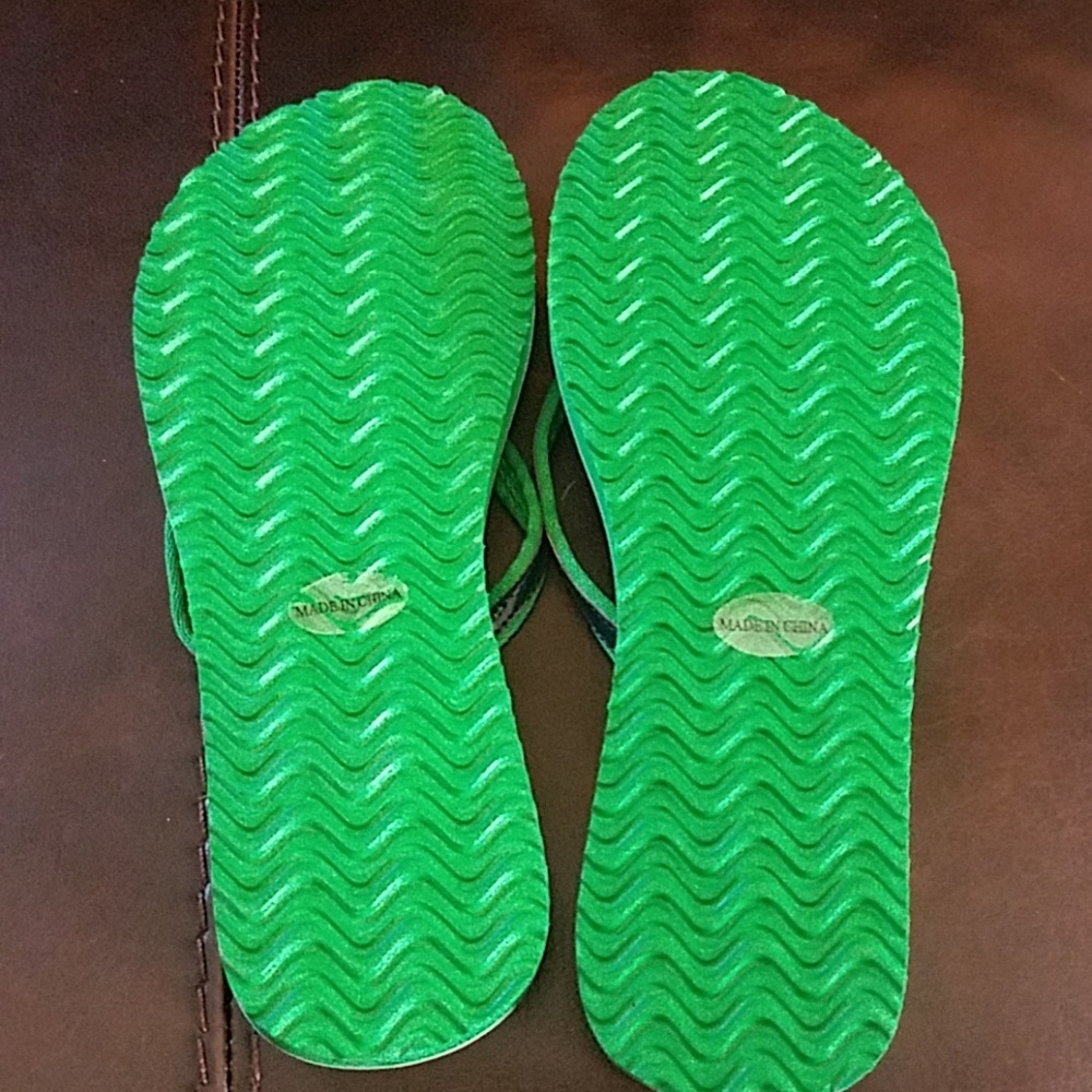 Bright - Happy Flip Flops! - Picture 2 of 2